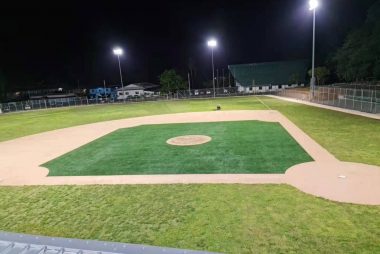 96pcs-600w-Baseball-field-lighting-1